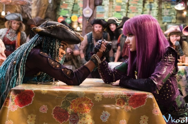 Xem Phim Hội Pháp Sư Tuổi Teen 2 - Descendants 2 - Vkool.Net - Ảnh 2