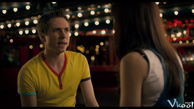 Xem Phim Kẹt Giữa - The Inbetweeners Movie - Vkool.Net - Ảnh 3